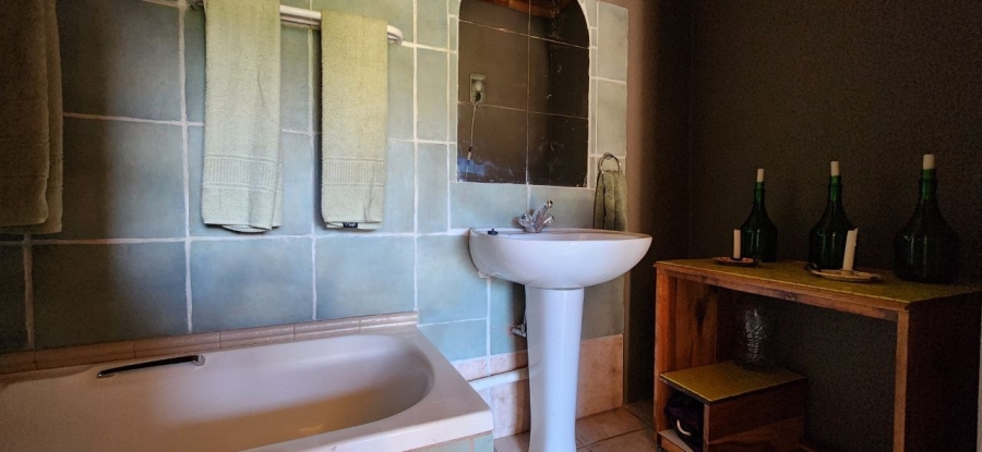 10 Bedroom Property for Sale in Joubertina Eastern Cape
